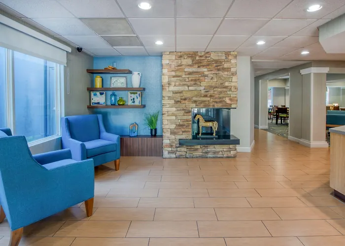 Fairfield Inn & Suites Raleigh Crabtree Valley